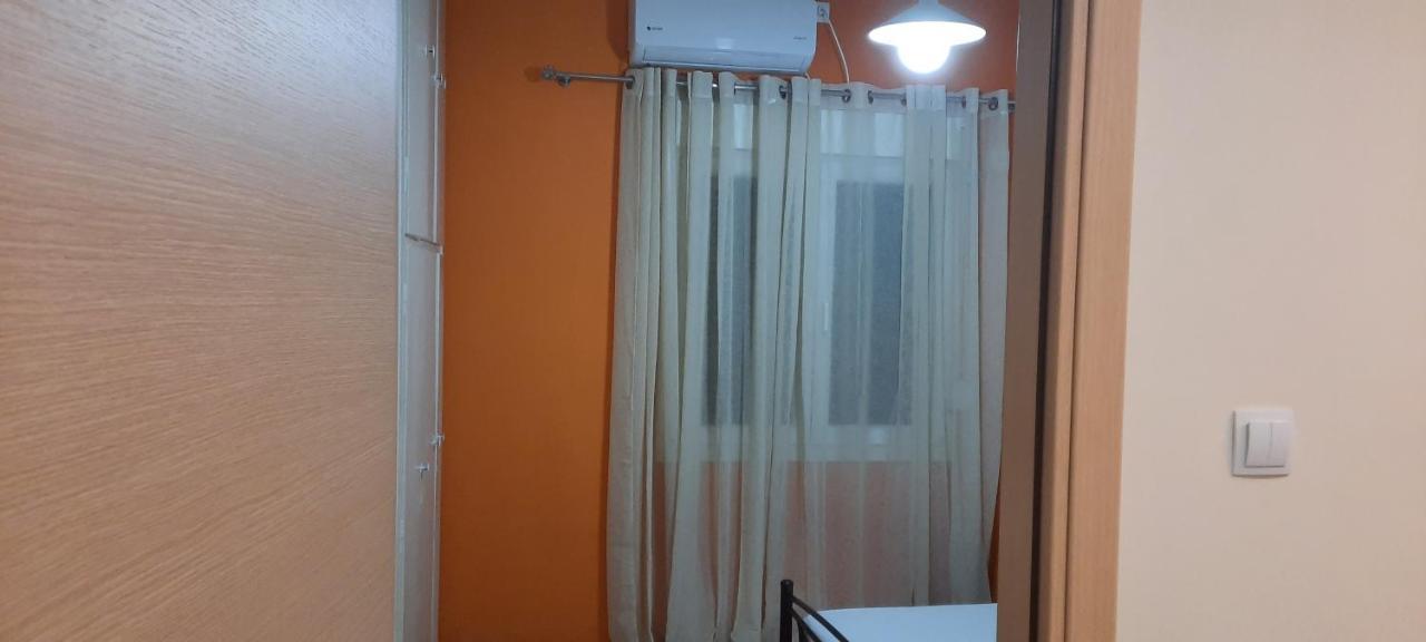 Livia'S Room To Ampelokipi Metro Airport Line Athena Bagian luar foto